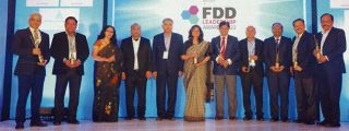 Winner of FDD Leadership Awards 2022 in the Leaders Category with Organisers, Presenters and July Members. (L-R) Dr. Ajay Khopade, Dr. Sunil Tiwari , Viveka Roychowdhury, Manish Jain, Vinod Arora, Principal Advisor, IGMPI, Dr. Sandhya Shenoy, Dr. Girish Jain, Dr. Rahul Dabra, Anil Kumar R, Dr. Pavan Bha and Dr. Raviraj Pillai