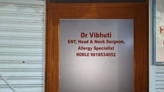 specialized physicians otorhinolaryngology delhi Dr.Vibhuti, ENT Specialist