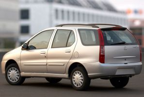 cheap vans for rent delhi car hire india