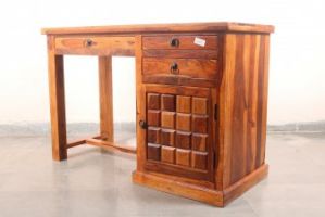 sell used furniture delhi Vipul Enterprises Noida - Used Furniture Shop