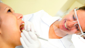 teeth whitening in delhi Healthy Smilez Dental Care Centre