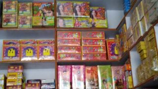 pyrotechnics shops in delhi Shree Maheshwari fireworks